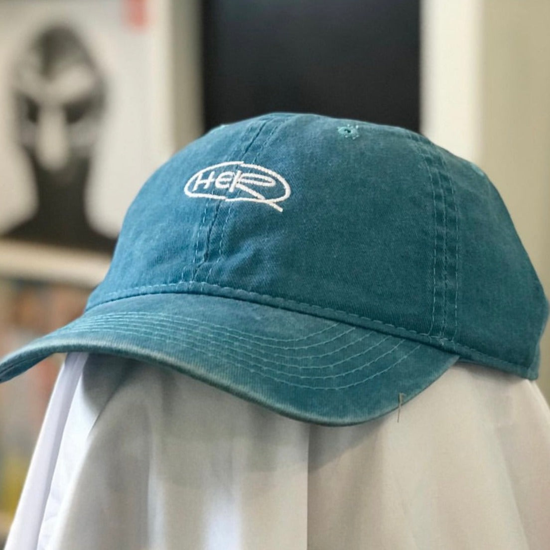HER 他 - "HER 他" BABY BLUE HAT